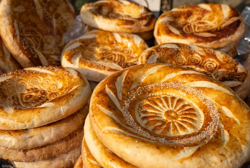 'non' bread in Uzbekistan